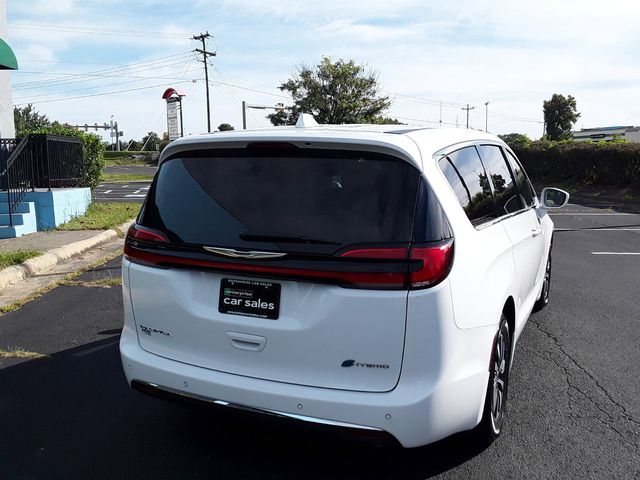 2022 Chrysler Pacifica Hybrid Touring L