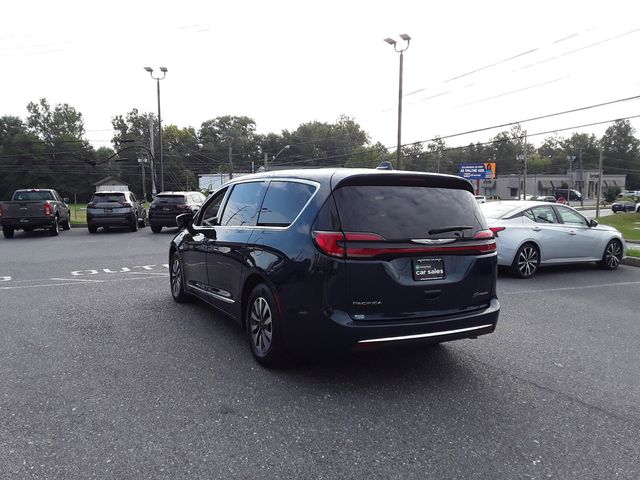 2022 Chrysler Pacifica Hybrid Limited