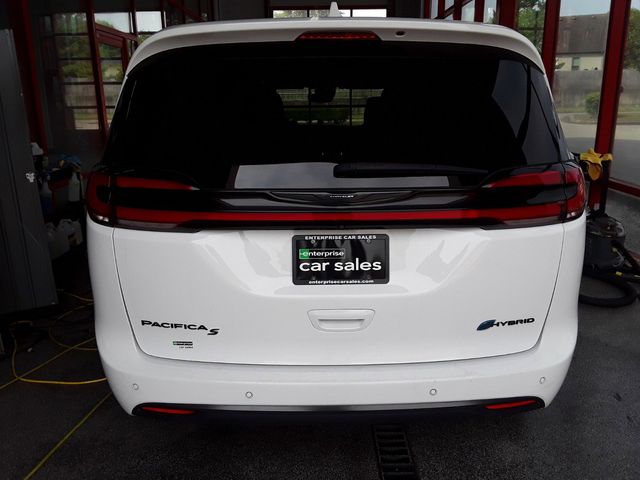 2022 Chrysler Pacifica Hybrid Limited