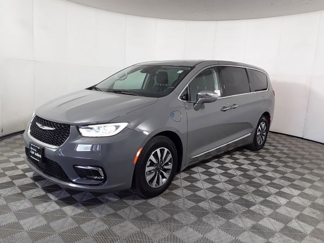 2022 Chrysler Pacifica Hybrid Limited