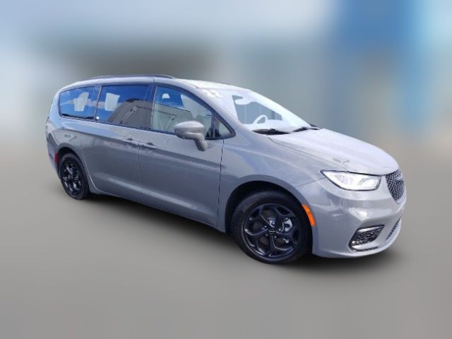 2022 Chrysler Pacifica Hybrid Limited