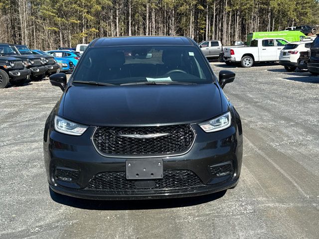 2022 Chrysler Pacifica Hybrid Limited