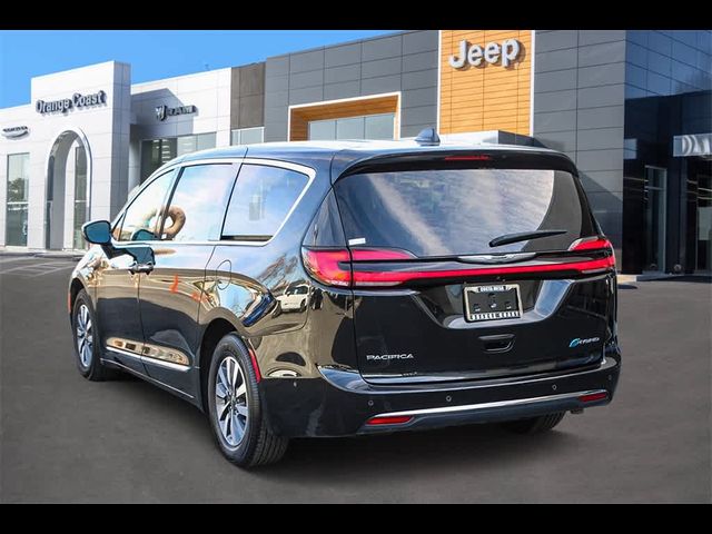 2022 Chrysler Pacifica Hybrid Limited