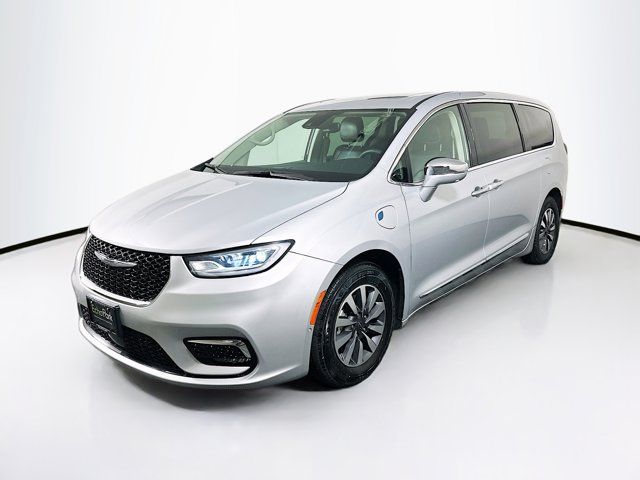 2022 Chrysler Pacifica Hybrid Limited