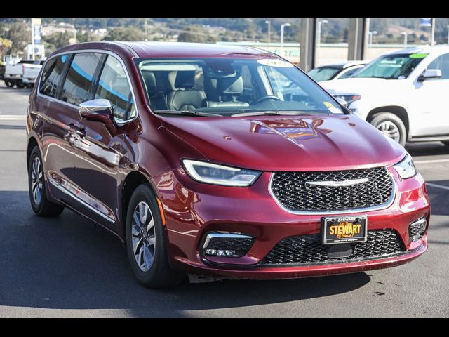 2022 Chrysler Pacifica Hybrid Limited