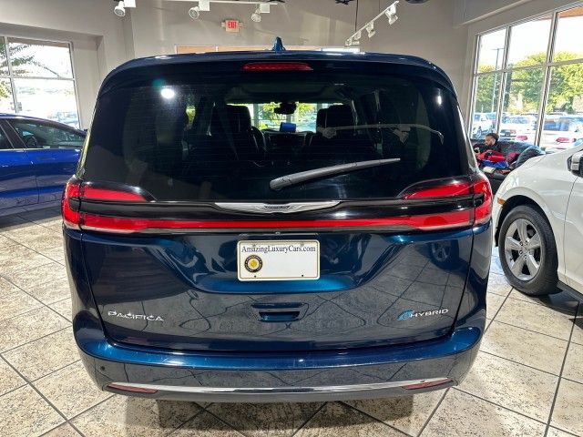 2022 Chrysler Pacifica Hybrid Limited