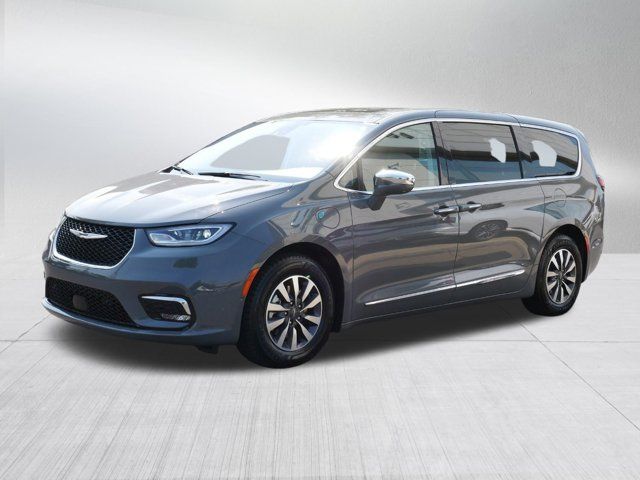 2022 Chrysler Pacifica Hybrid Limited