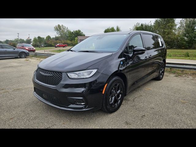 2022 Chrysler Pacifica Hybrid Limited