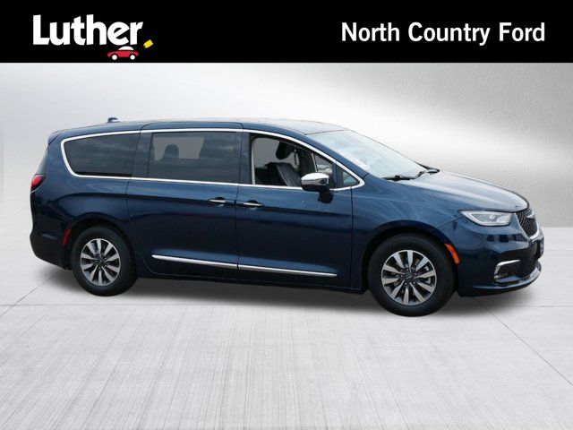 2022 Chrysler Pacifica Hybrid Limited