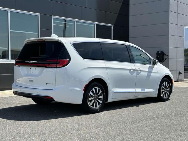 2022 Chrysler Pacifica Hybrid Limited