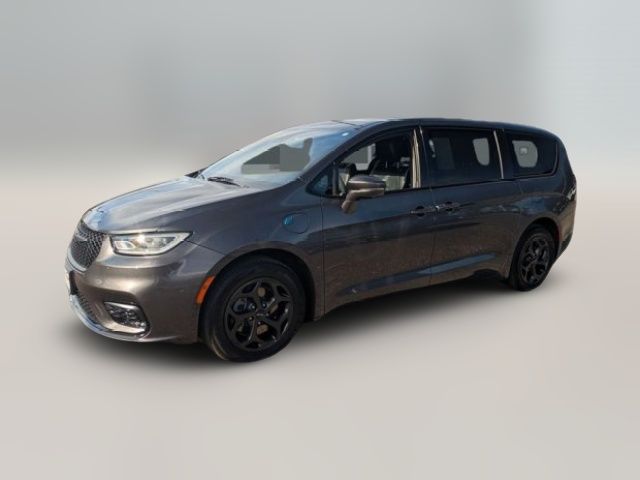 2022 Chrysler Pacifica Hybrid Limited