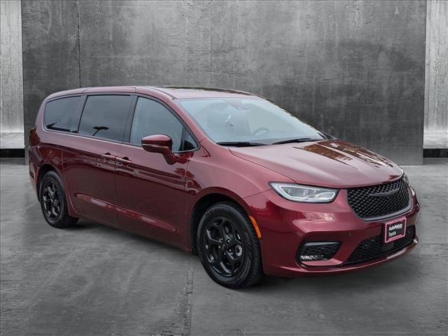 2022 Chrysler Pacifica Hybrid Limited