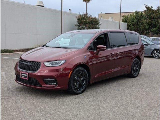 2022 Chrysler Pacifica Hybrid Limited