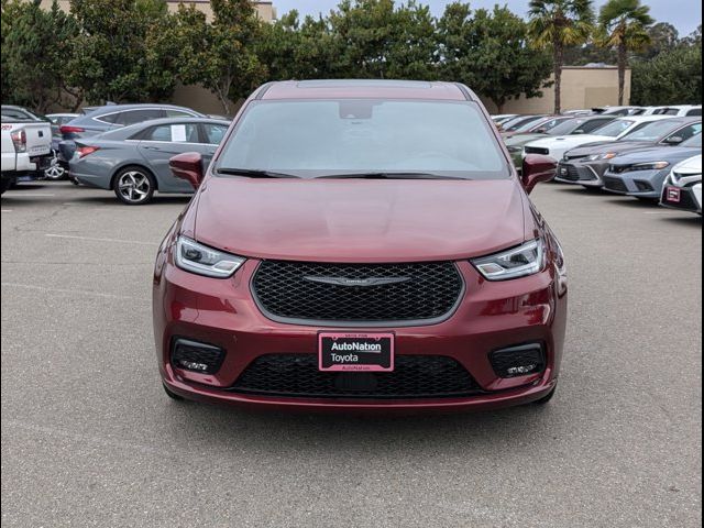 2022 Chrysler Pacifica Hybrid Limited