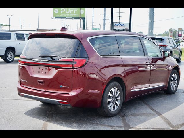 2022 Chrysler Pacifica Hybrid Limited