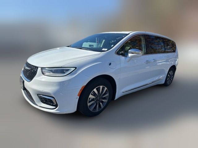 2022 Chrysler Pacifica Hybrid Limited