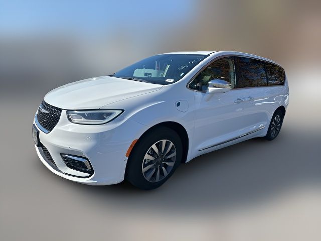 2022 Chrysler Pacifica Hybrid Limited