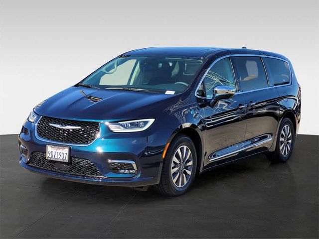 2022 Chrysler Pacifica Hybrid Limited