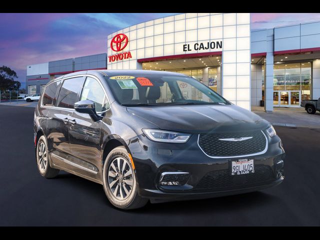 2022 Chrysler Pacifica Hybrid Limited