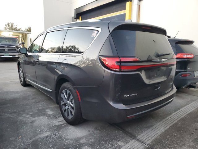 2022 Chrysler Pacifica Hybrid Pinnacle