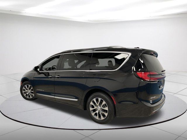 2022 Chrysler Pacifica Hybrid Pinnacle