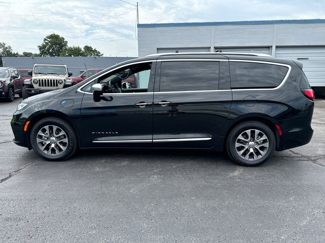 2022 Chrysler Pacifica Hybrid Pinnacle