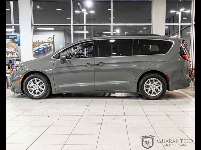 2022 Chrysler Pacifica Hybrid Touring L