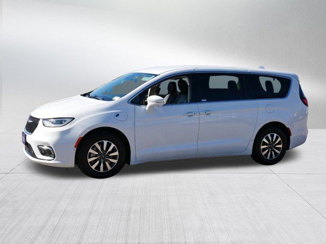 2022 Chrysler Pacifica Hybrid Touring L