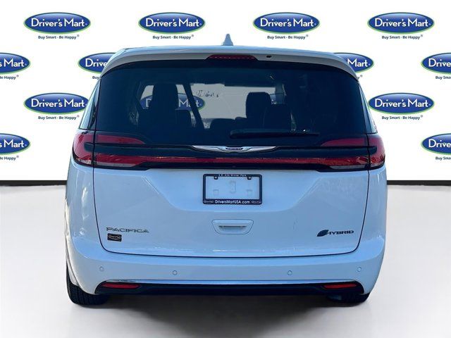 2022 Chrysler Pacifica Hybrid Touring L