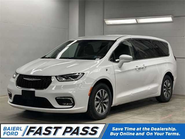 2022 Chrysler Pacifica Hybrid Touring L