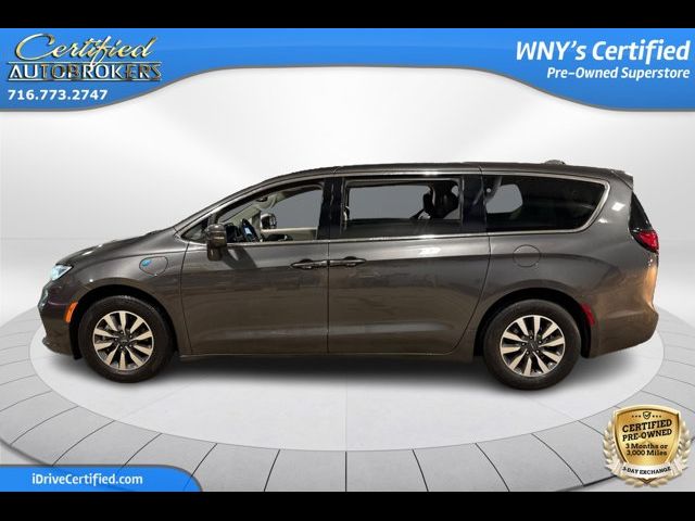 2022 Chrysler Pacifica Hybrid Touring L