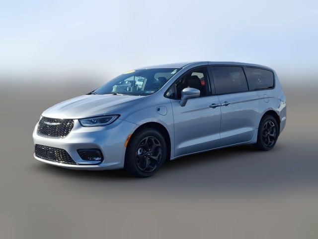 2022 Chrysler Pacifica Hybrid Touring L