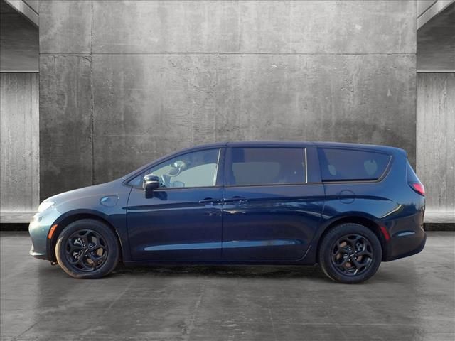 2022 Chrysler Pacifica Hybrid Touring L