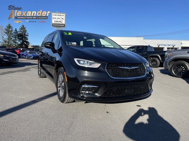 2022 Chrysler Pacifica Hybrid Touring L