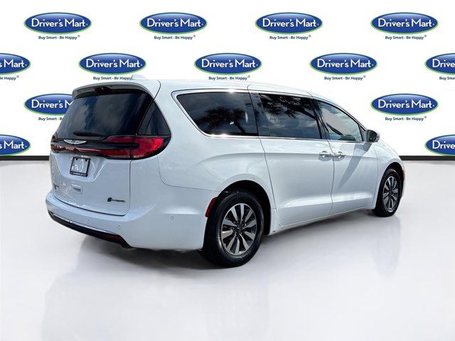 2022 Chrysler Pacifica Hybrid Touring L