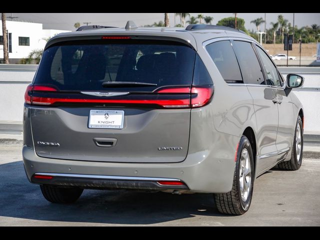 2022 Chrysler Pacifica Limited