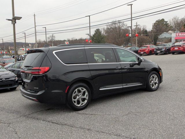 2022 Chrysler Pacifica Limited