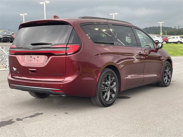 2022 Chrysler Pacifica Limited