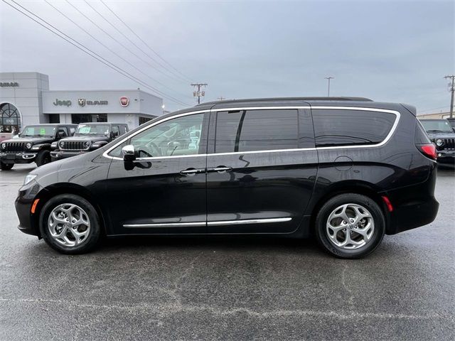 2022 Chrysler Pacifica Limited