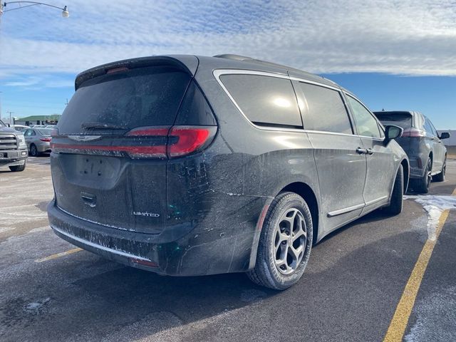 2022 Chrysler Pacifica Limited