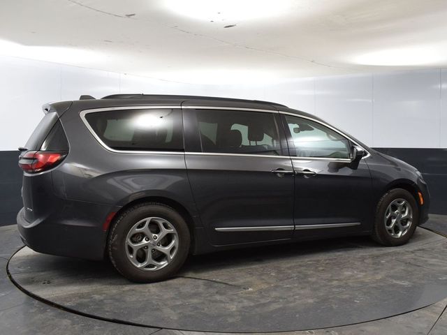 2022 Chrysler Pacifica Limited