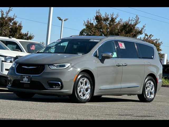 2022 Chrysler Pacifica Limited