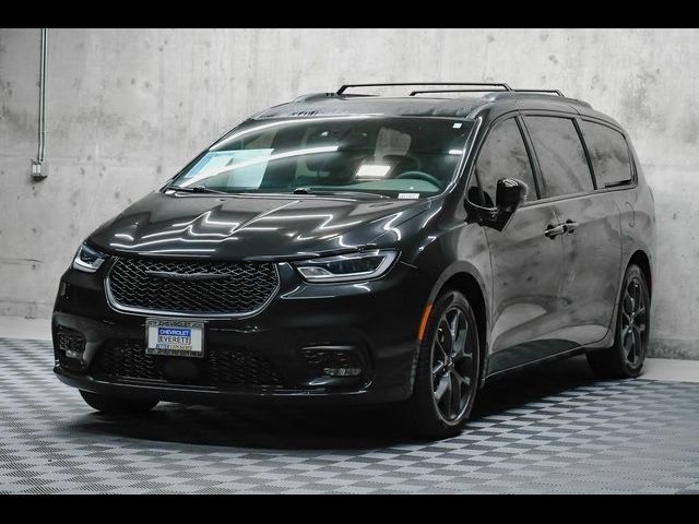 2022 Chrysler Pacifica Limited