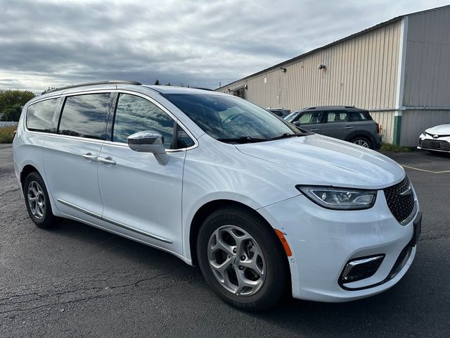 2022 Chrysler Pacifica Limited