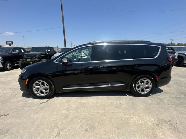 2022 Chrysler Pacifica Limited