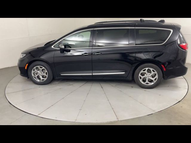 2022 Chrysler Pacifica Limited