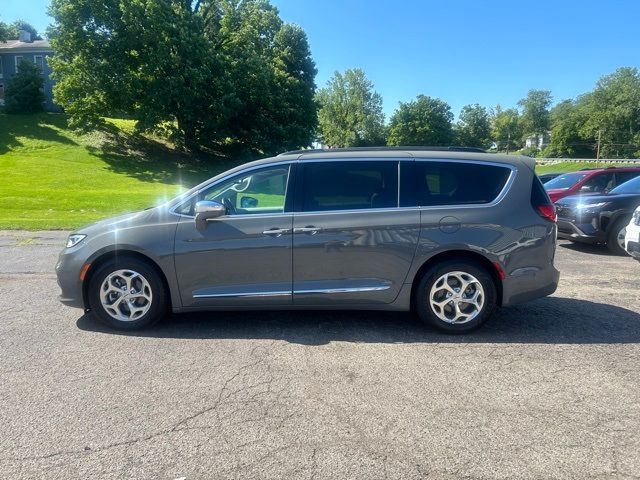 2022 Chrysler Pacifica Limited