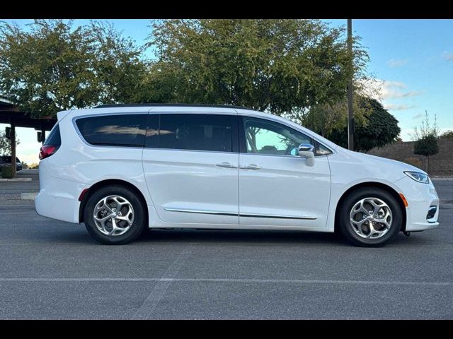 2022 Chrysler Pacifica Limited