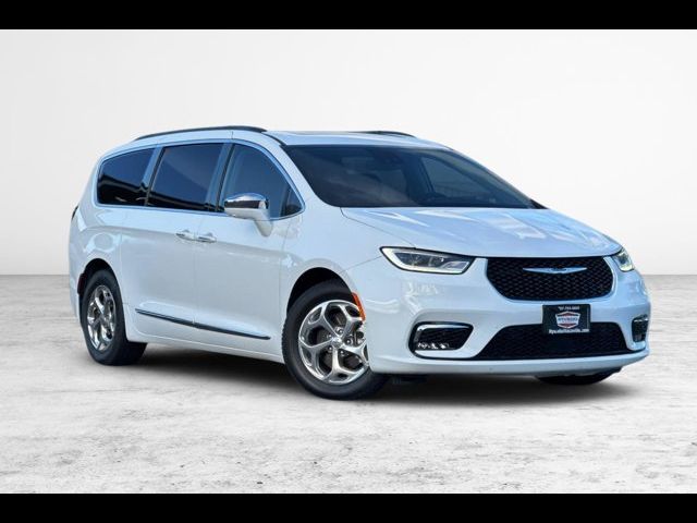 2022 Chrysler Pacifica Limited