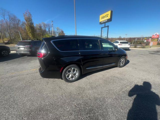 2022 Chrysler Pacifica Limited